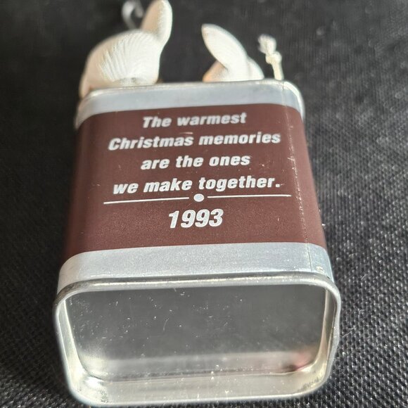 Hallmark Hershey's 1993 Keepsake Ornament Warm And Special Friends In Box - Picture 10 of 12